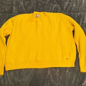 Hollister yellow sweater. Medium